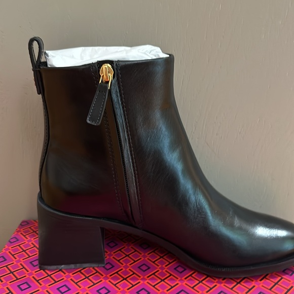 New in Box • Tory Burch Casual Zip Up Bootie - Picture 3 of 7